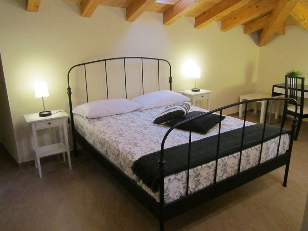 B&B Prima Classe Belpasso Bagian luar foto